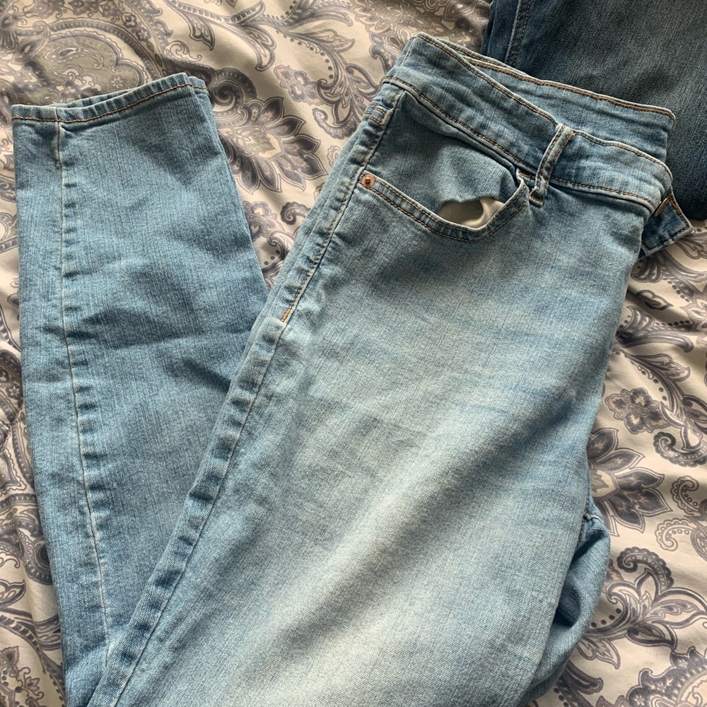 Light wash jeans